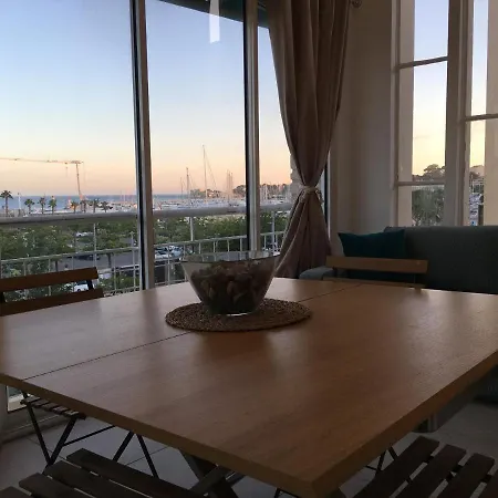 Bandol, Vue Panoramique Sur La Mer, La Plage, Le Port Apartment